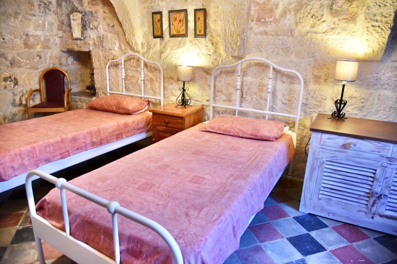 Ta'Martin Farmhouse Xewkija Gozo Esterno foto